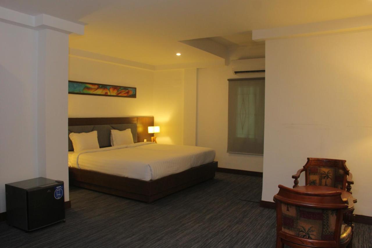 Hotel Zakaria International Dhaka Exterior foto